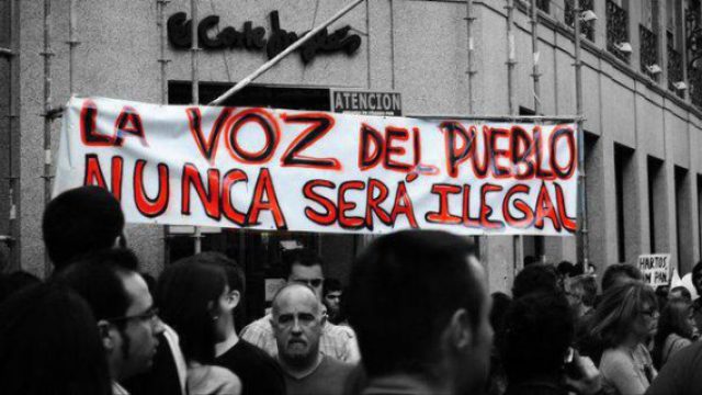 La izquierda histérica española y VOX.